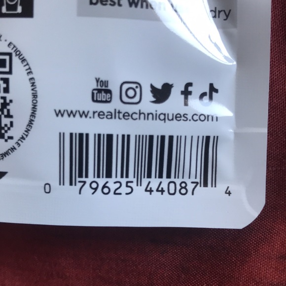 ✨🆕Real Techniques 3 Pack Mini Miracle Concealer Puff Trio Set!BNIP!🧡✨ - Picture 11 of 11